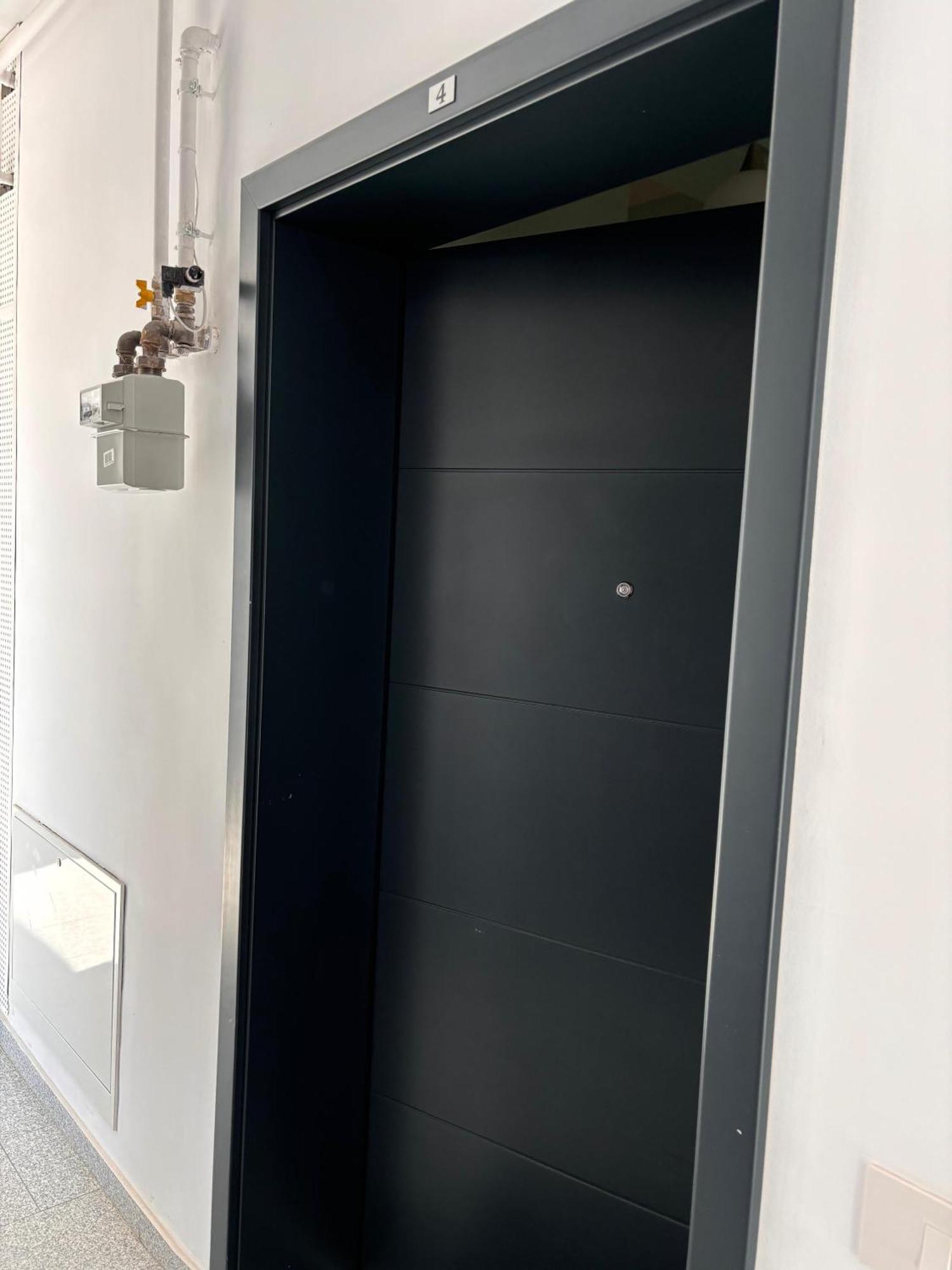 Mirvana Apartments Legacy Residence 蒂米什瓦拉 外观 照片